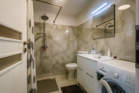 Garsoniera la casa în zona Piața Cluj - Fotografie 2