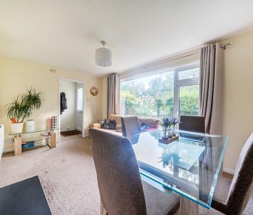 2 bedroom bungalow to rent - Photo 3
