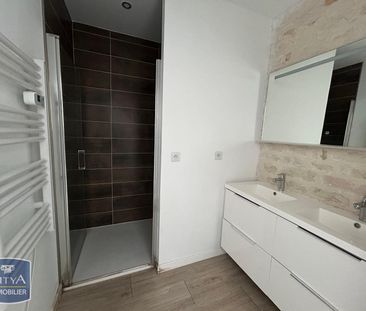 Location Maison 4 pièces 92m² STE SOULLE 17220 - Photo 5
