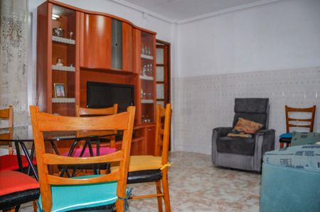 Cozy house for rent in Torrente - Photo 2