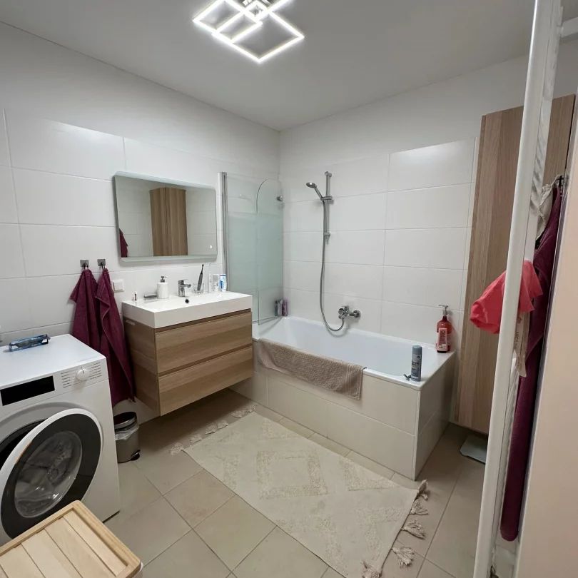 3-Zimmer-Genossenschaftswohnung mit großzügiger Loggia und Tiefgaragenplatz in Wiener Neustadt 3a-2-22 - Foto 1