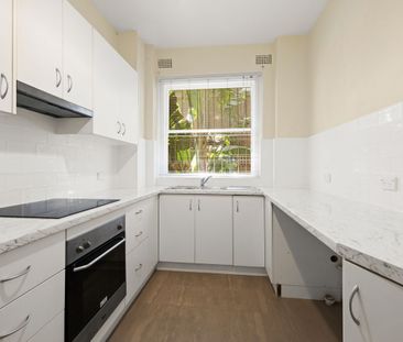 Spacious One-Bedroom Apartment - Photo 3