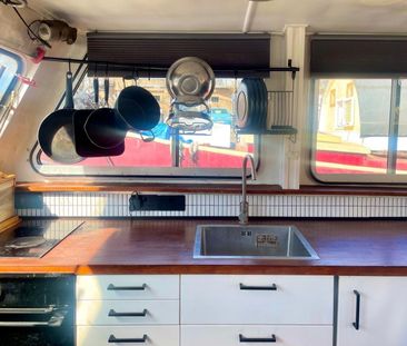 1 Bed House Boat, Rope Street, SE16 - Photo 6