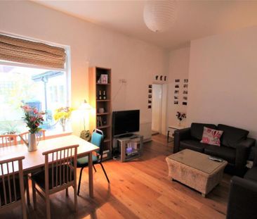 4 bedroom private hall to rent - Photo 3
