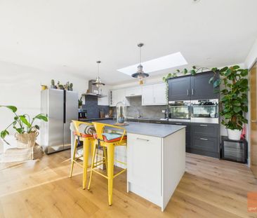 3 bedroom semi-detached house to rent - Photo 6