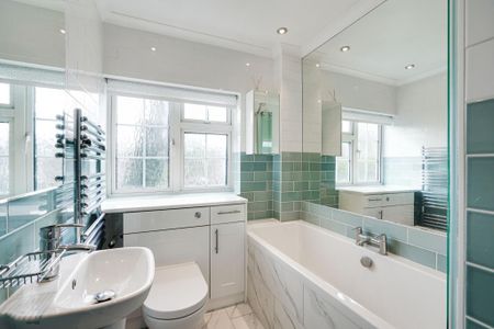 3 bedroom terraced house to rent - Photo 2