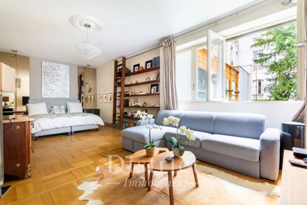 Appartement à louer à Paris 8Ème - Photo 1