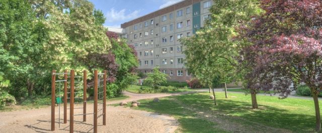 Treppensteigen lohnt sich, renovierte Wohnung ab sofort! - Foto 1