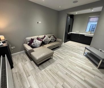 11 Rathcool Street, Belfast, BT9 7GA - Photo 3