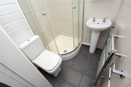 6 bedroom house to rent - Photo 3