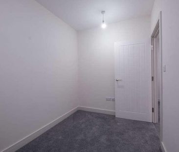 King Street, Cottingham, HU16 - Photo 1