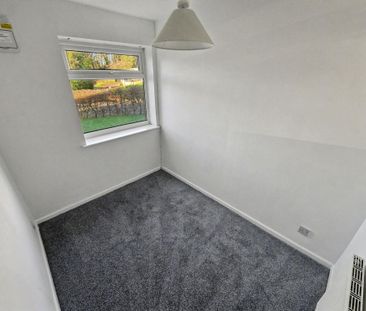 2 bedroom maisonette to rent - Photo 4