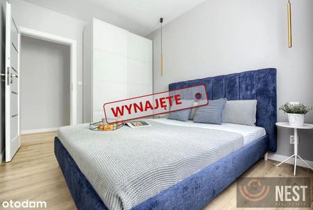 Nowe Miasto: Dwupokojowe mieszkanie z balkonem - Photo 2