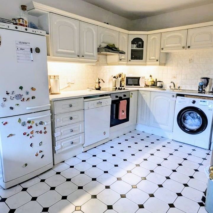 17 Alma Park, Monkstown, Blackrock, Co. Dublin - Photo 1