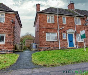 3 bedroom end of terrace house to rent - Photo 4