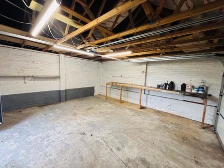 4 bedroom detached house to rent - Photo 2