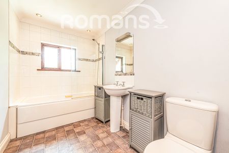 2 bedroom terraced to rent - Photo 3