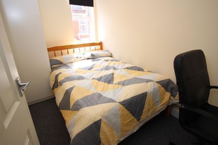 10 Linton Street - Photo 4