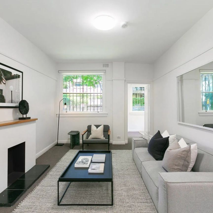 Fantastic two bedroom apartment in a prime location - Photo 1