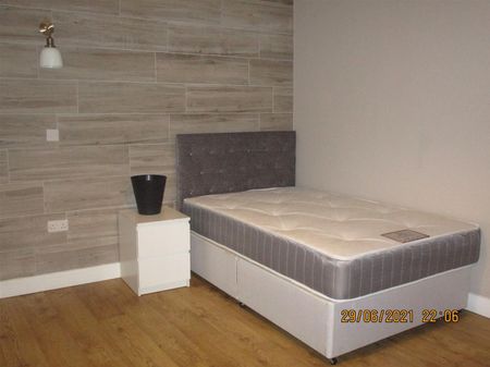 Coronation Road, Southville, Bristol - Photo 4