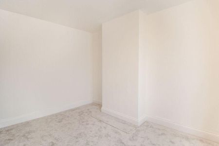 3 Bed Semi-Detached House, Coventry, CV6 - Photo 4