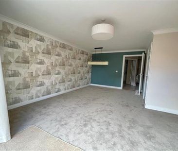3 Bedroom Terraced To Let - Photo 2