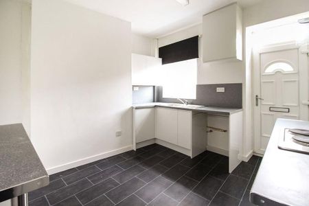 2 bedroom house to rent - Photo 3