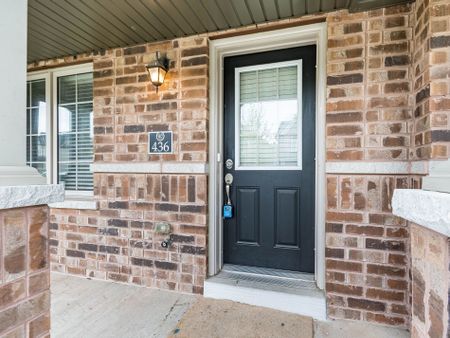 For Lease - 436 Linden Drive, Cambridge, Ontario - Photo 4