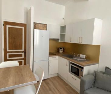 Location Appartement 2 pièces 21m² BORDEAUX 33000 - Photo 3