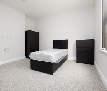 5 bedroom townhouse to rent - Photo 6