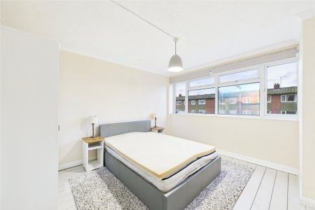 3 bedroom maisonette to rent - Photo 4