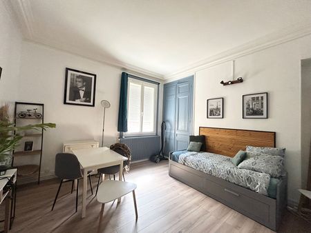 Location Appartement 1 pièce 23m² - Photo 2