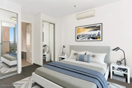 “Beautiful Two Bedroom Apartment in the Heart of the City” - Photo 2