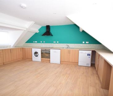3 bedroom penthouse to rent - Photo 6