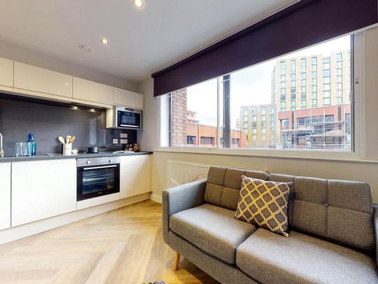 Studio to rent - Photo 1