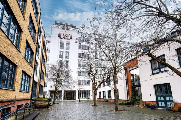 2 bedroom flat to rent - Photo 1