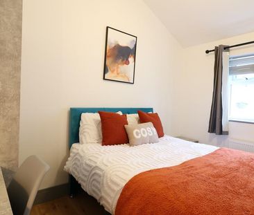 7 bedroom semi-detached house to rent - Photo 2