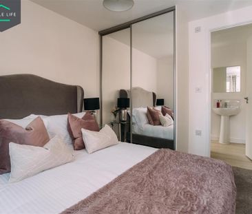 3 bedroom semi-detached house to rent - Photo 5