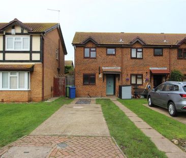 2 bedroom end of terrace house to rent - Photo 2