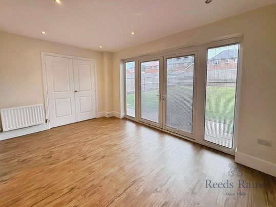 3 bedroom detached house to rent - Photo 1