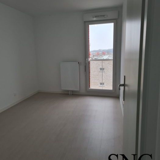 T2 AVEC BALCON + PARKING - Photo 1