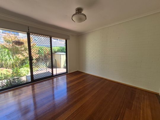 3/27A Laburnum Street - Photo 1