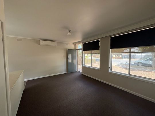 Newly Updated Unit! - Photo 1