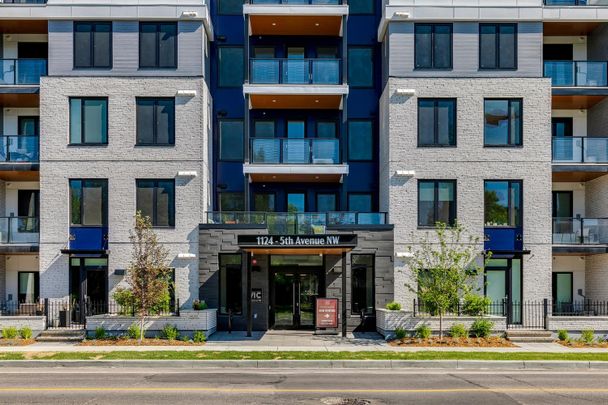 Alberta, 1124 5 Ave NW, T2N 0R6, Calgary - Photo 1