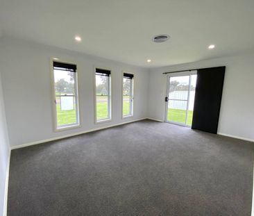 Ray White Real Estate Parkes - Photo 2