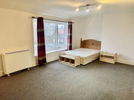 Wide Bargate, Boston - Photo 1