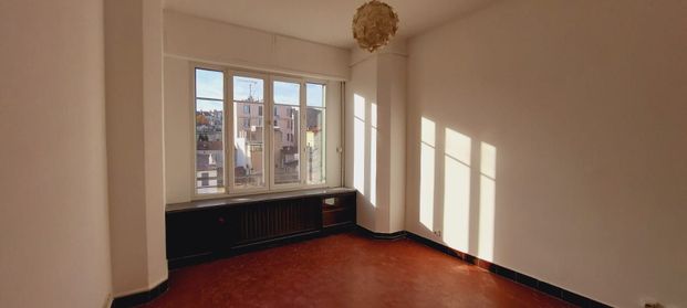 Location Appartement 3 pièces 60m² MARSEILLE 5ème - Photo 1