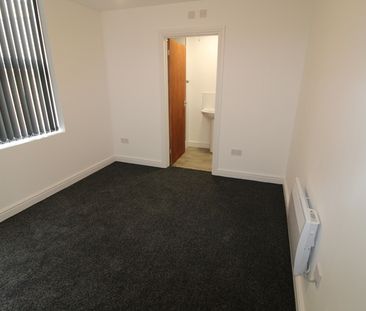 1 Bedroom,Flat,Chapel Ash, Wolverhampton , WV3 9PH£525.00P/M - Photo 2