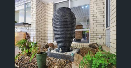 Tranquil tropical home with resort swimming pool - Photo 3