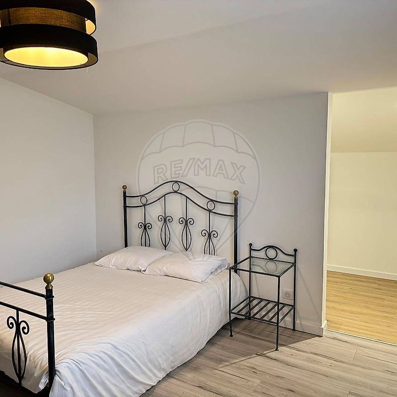 Location Appartement 1 pièce 18m² BONNEVILLE 74130 - Photo 1